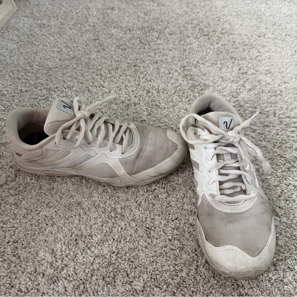 Varsity Rise Cheer Shoes